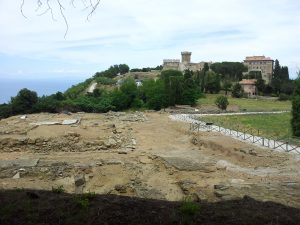 Veduta dell'acropoli e del castello medievale