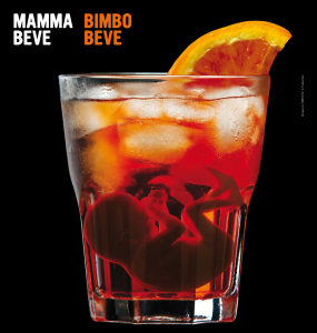 mamma beve bimbo beve