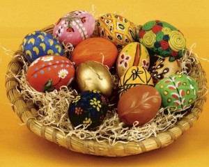 Uova di Pasqua colorate