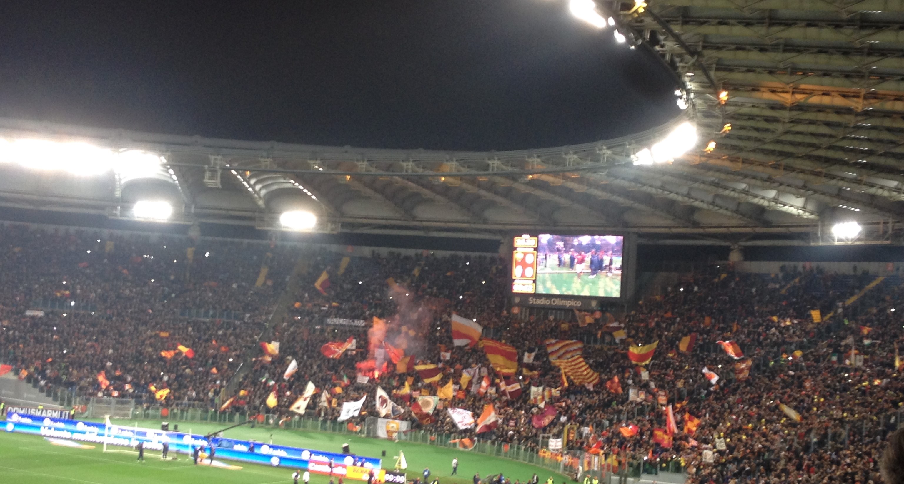 Roma, foto curva tifosi