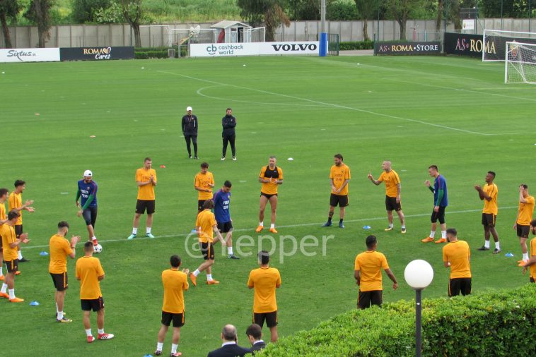 Roma, rifinitura a Trigoria prima del match contro il Liverpool YP