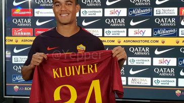 Conferenza stampa di Presnetazione di Kluivert con Monchi