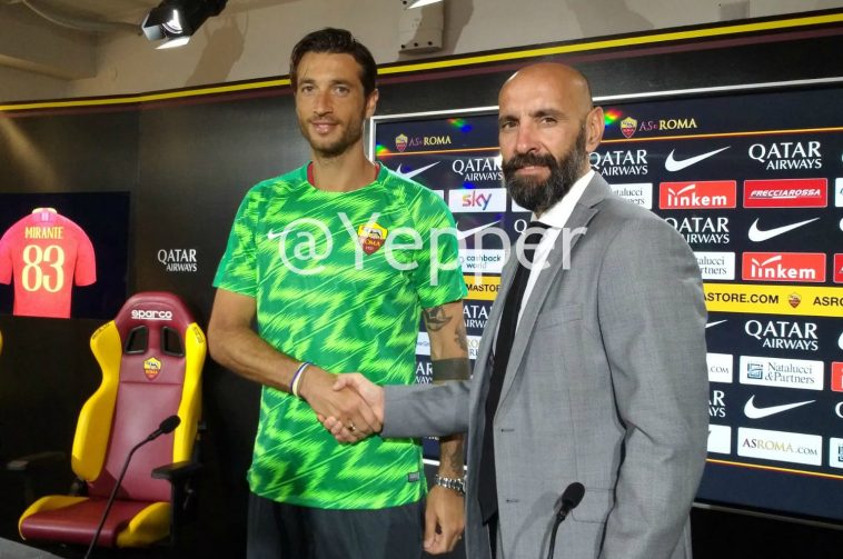 Presentazione Mirante con numero maglia