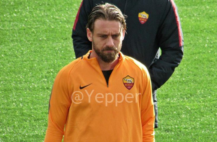 De Rossi allenamento serio yp